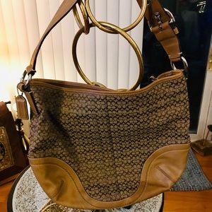 Classic Camel Shoulder Purse